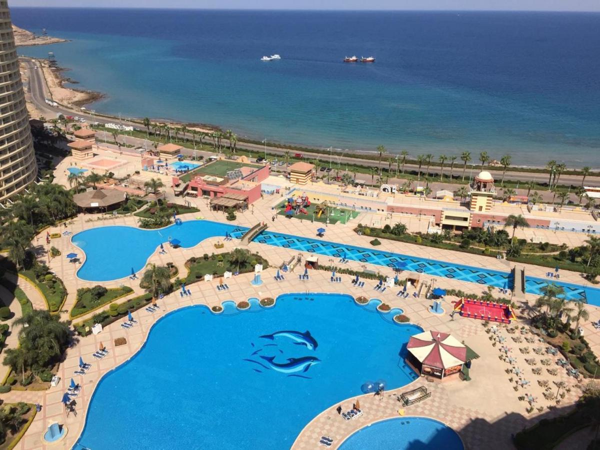Porto Sokhna Pyramids Apartments With Sea View Families Only ไอน์ ซกนา ภายนอก รูปภาพ